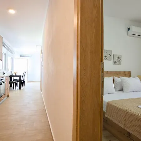 بيت للعطل Marina's House Nea Kallikrateia